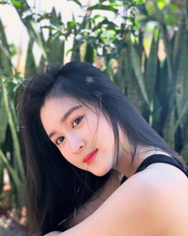 Vo Le To Uyen – a girl as beautiful as a Chinese actress